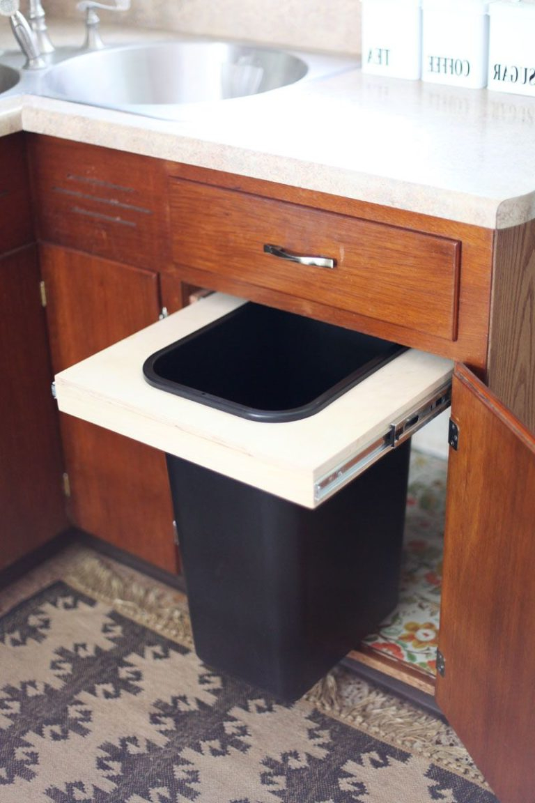 Modern Kitchen Trash Can Ideas For Good Waste Management with regard to Understanding what makes a kitchen trash can truly functional