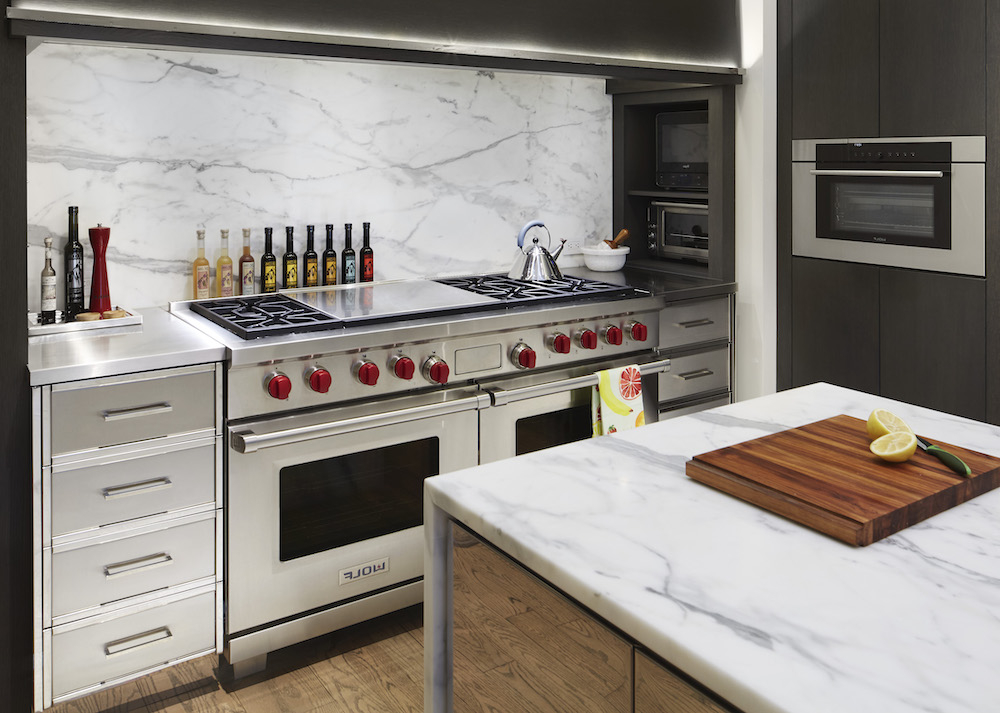 Modern Ranges Ovens And Cooktops | Bentwood Luxury Kitchens | Bentwood ... with regard to Modern Kitchen Range