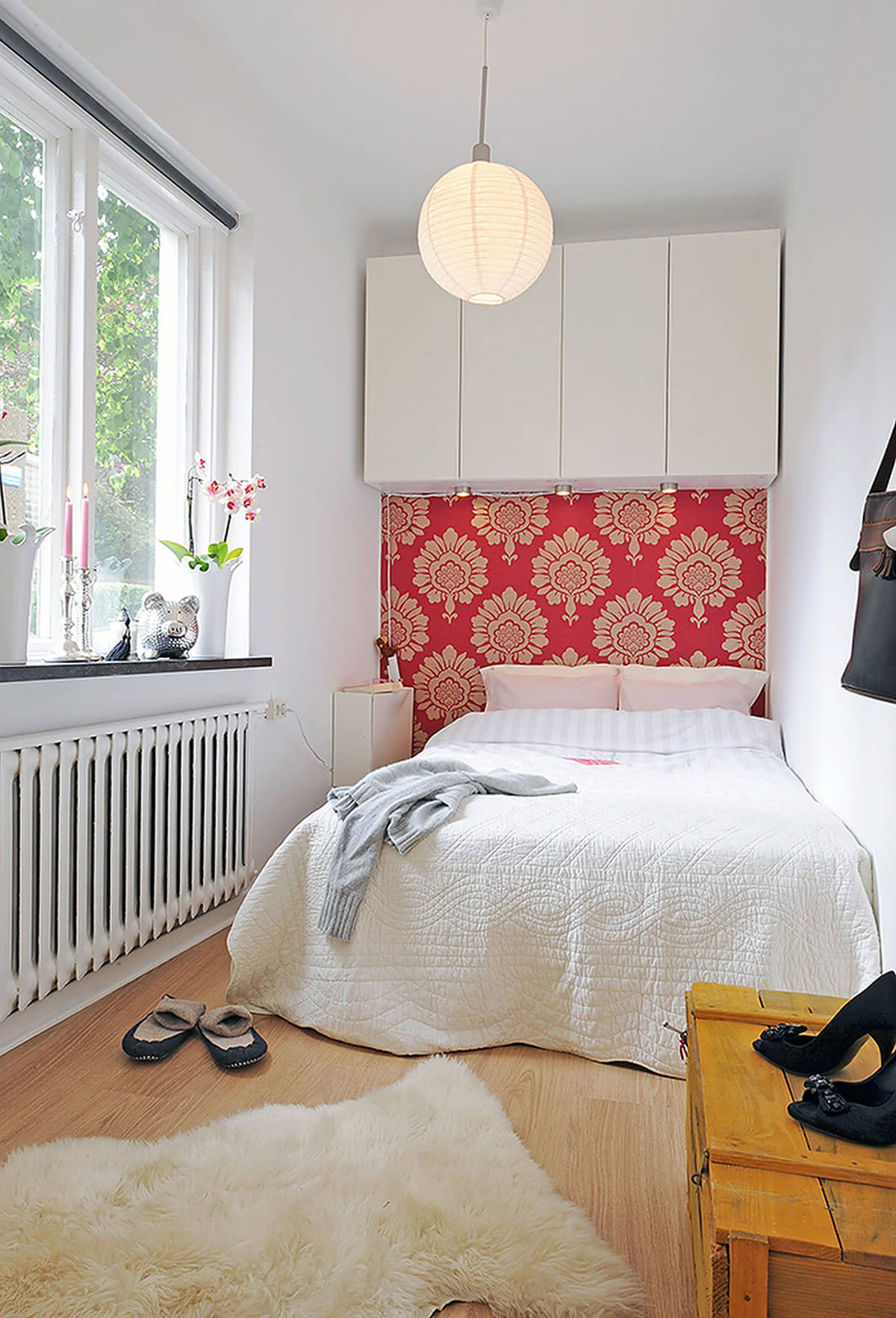 Tips For Designing A Small Bedroom At Erin Wyatt Blog throughout Multi-functional furniture ideas for compact bedrooms